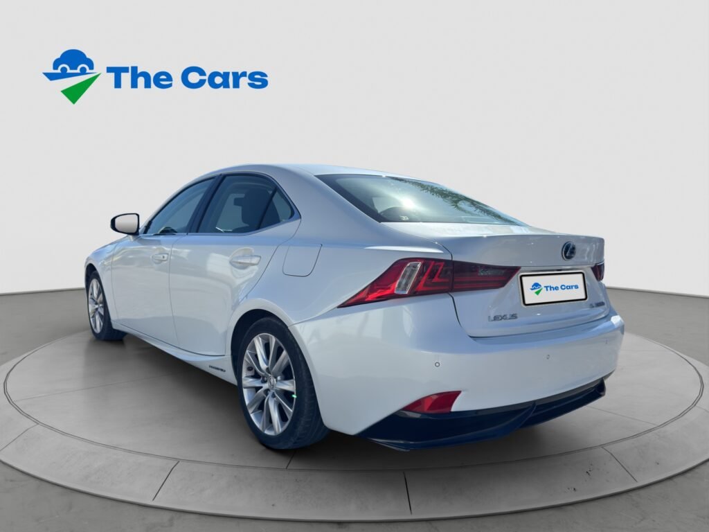 Lexus IS300h 2.5 Petrol Hybrid 223HP Automatic