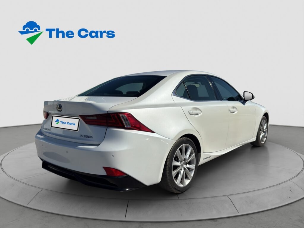 Lexus IS300h 2.5 Petrol Hybrid 223HP Automatic