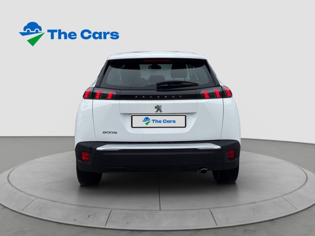 Peugeot 2008 Active Pack 1.5 BlueHDI 110HP Diesel Manual