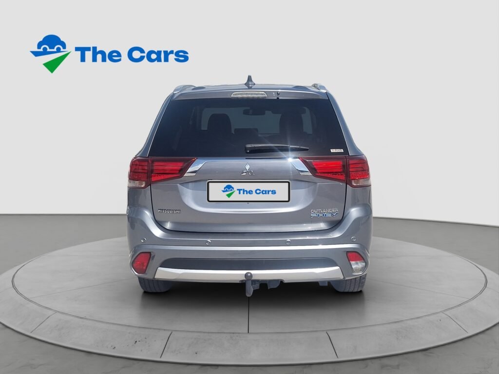 Mitsubishi Outlander PHEV Kaiteki 4WD 2.0 Plug-in Hybrid 202HP