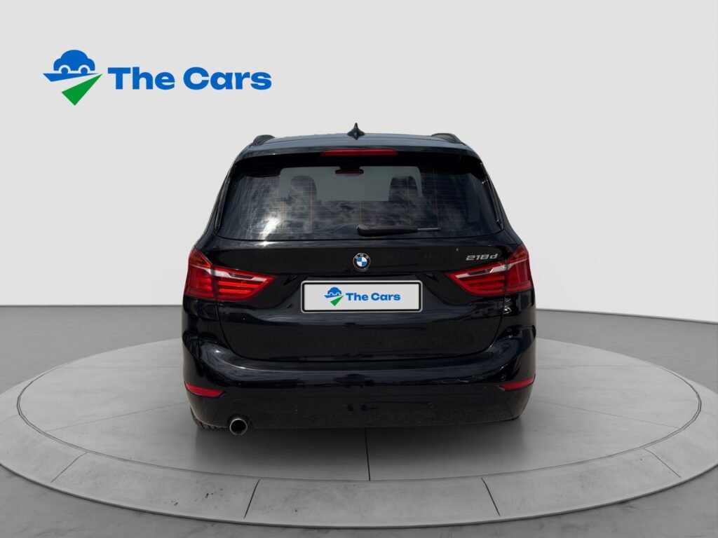 BMW Serie 218d Gran Tourer 2.0 Diesel 150HP Automatic *PANO ROOF*