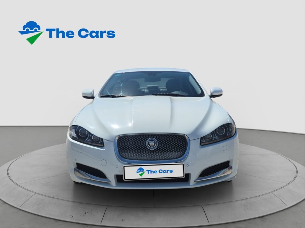 Jaguar XF 2.2 D 200CV Auto 8v INTERIOR CUERO/ALCÁNTARA ASIENTOS ELÉCTRICOS ITV HASTA 2026