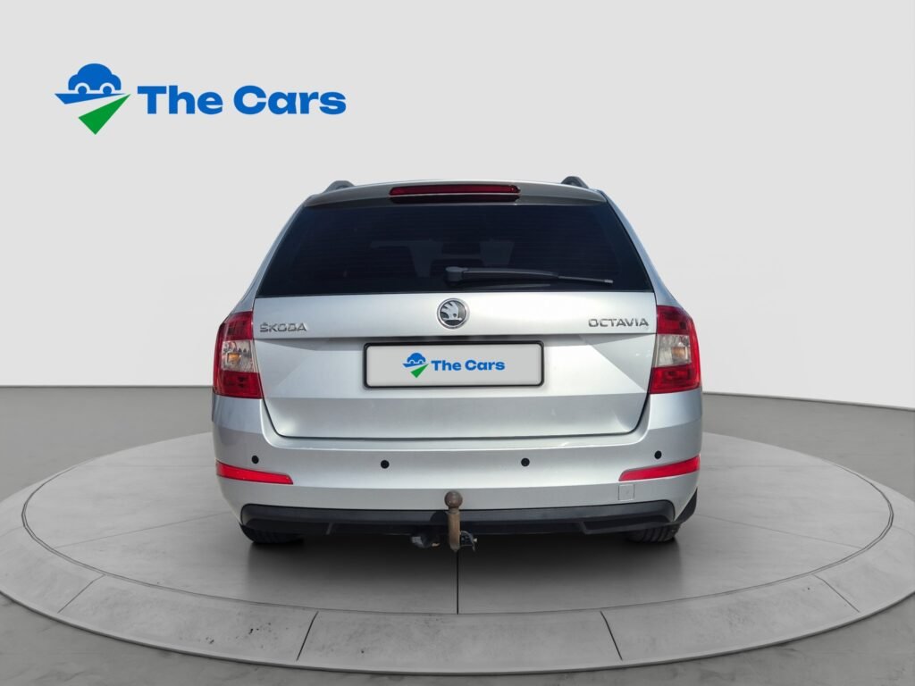 Skoda Octavia Combi 1.4 TSI 140CV DSG CAMBIO AUTOMÁTICO DSG BOLA DE REMOLQUE HOMOLOGADA ASIENTOS CALEFACTABLES ITV HASTA 2027