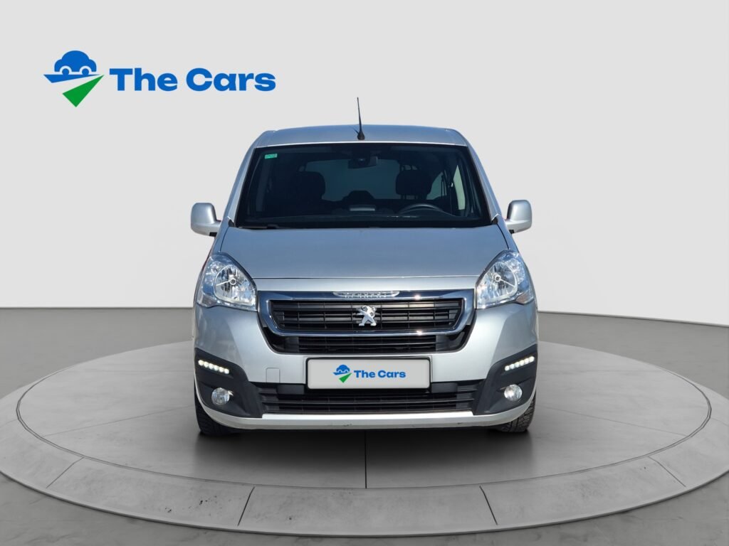 Peugeot Partner Tepee 1.6 BlueHDi 120CV CLASIFICACIÓN TURISMO 10.00 ITV HASTA OCTUBRE 2028 PANTALLA TÁCTIL CONTROL DE CRUCERO